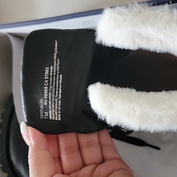 Calson boots - Picture 3 of 3